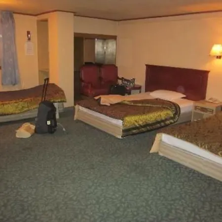 City Palace Tourist Hotel